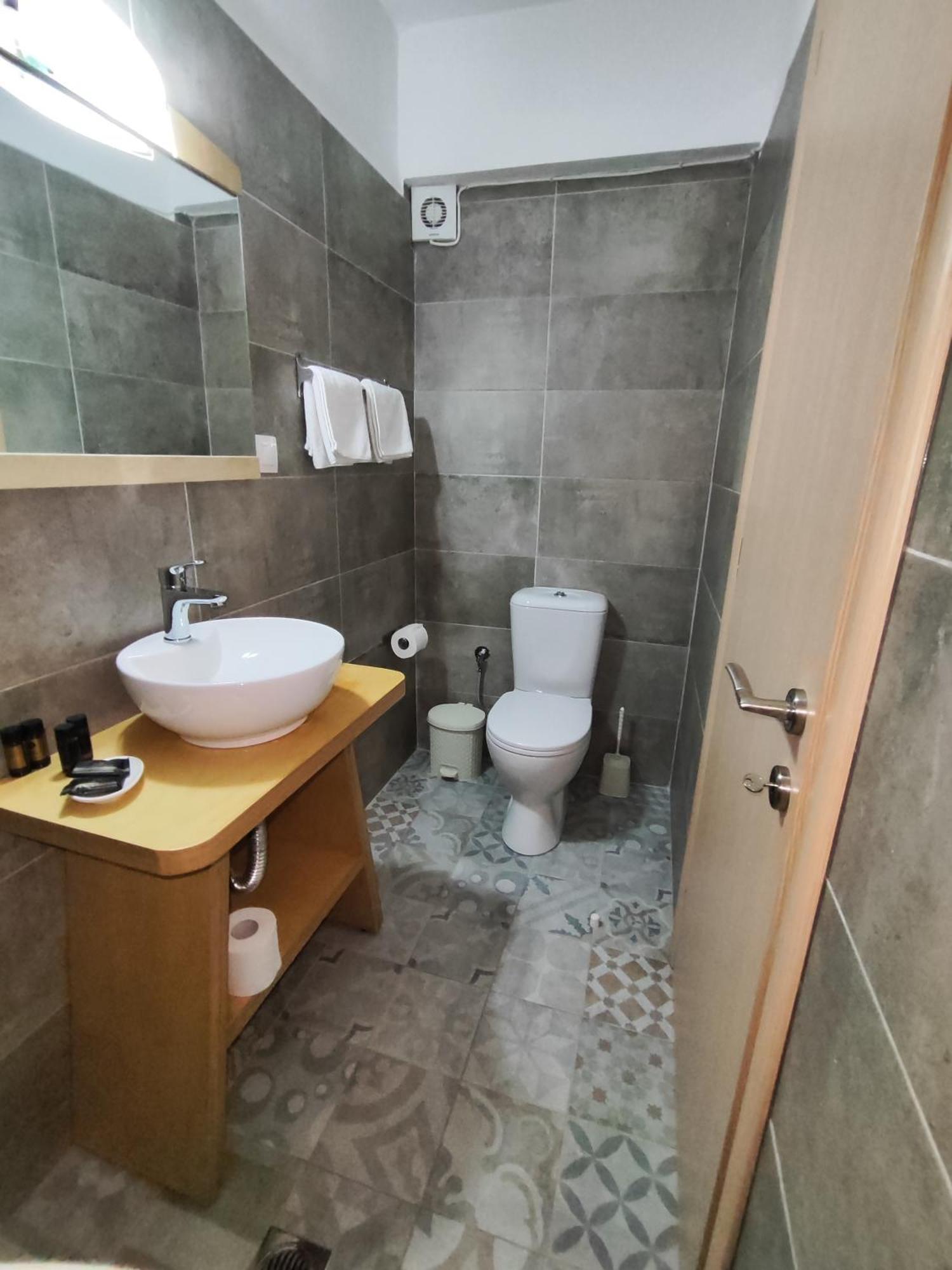 Thea Monastiraki Bed & Breakfast エクステリア 写真