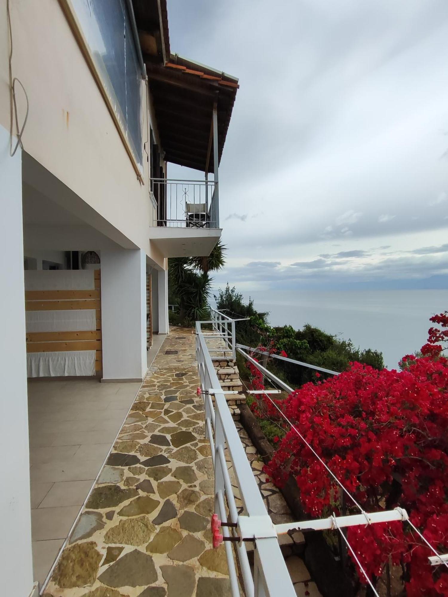 Thea Monastiraki Bed & Breakfast エクステリア 写真